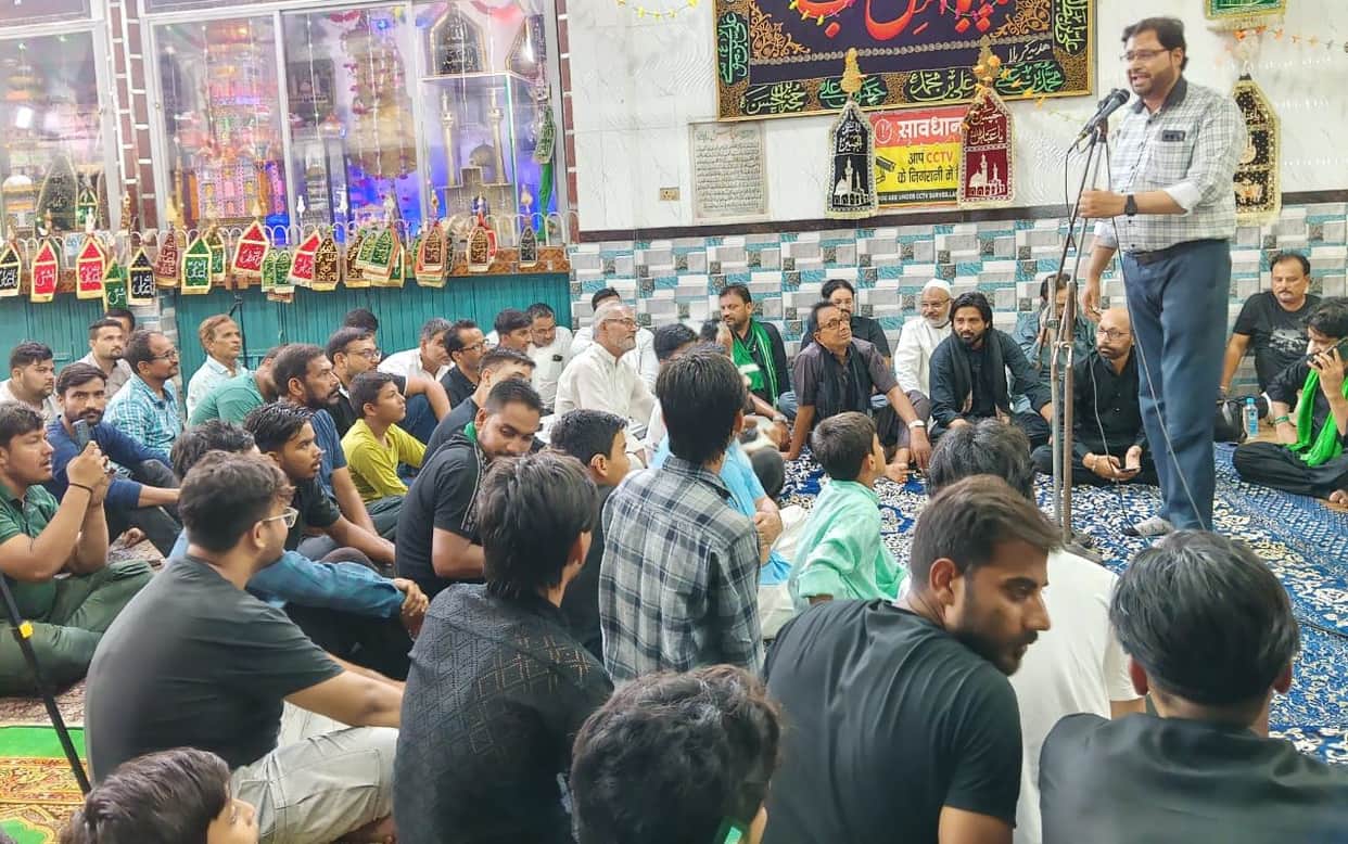 Siddharthnagar News: Tale of Karbala narrated at Marsiya Majlis