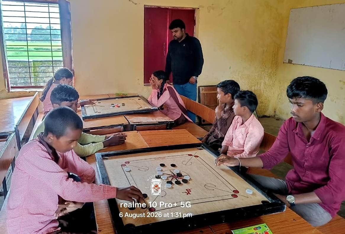 Neha and Krishna Kumar triumphed in carrom.
