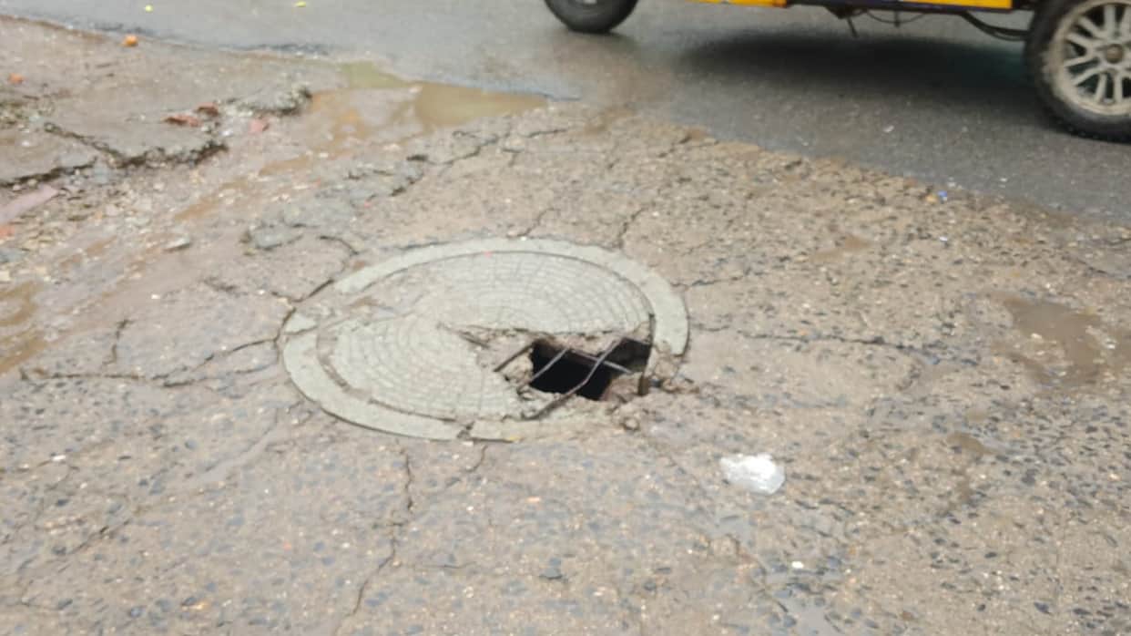 Walk carefully on the roads during the rain; there is a risk of accidents at every step.