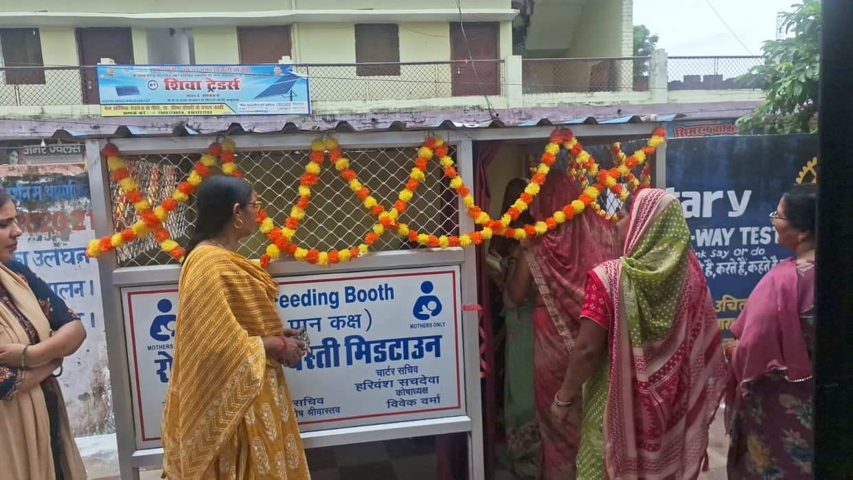 Breastfeeding space available for mothers at bus stations