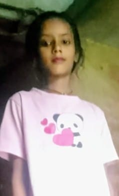 Teenage girl dies after being bitten by a venomous creature
