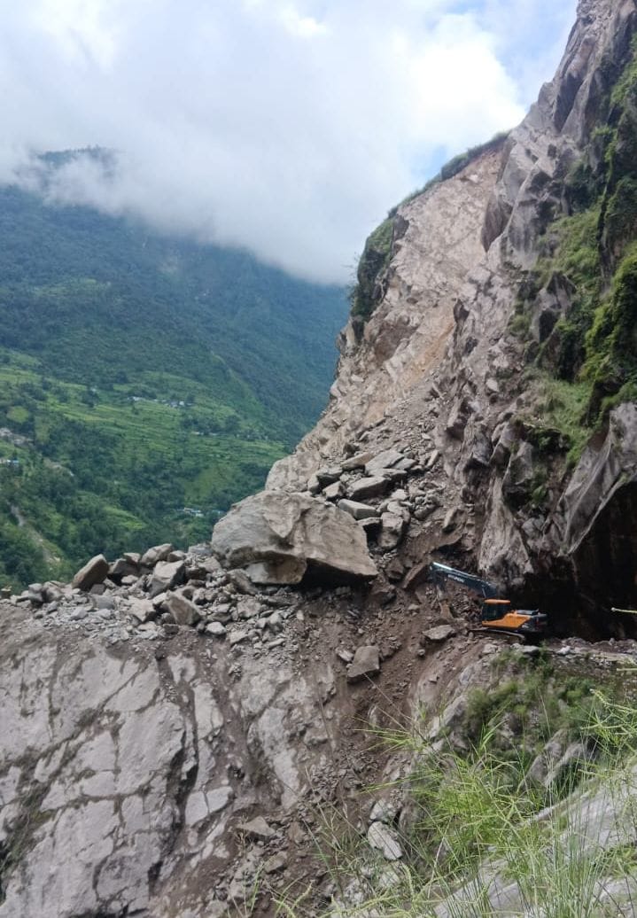 On Darky Hill at Garbadhar, along the Kailash Yatra route