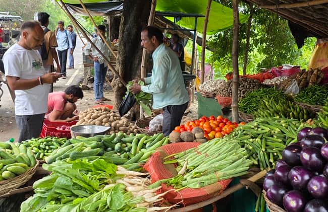 Vegetables turn expensive due to rain; kitchen budget disrupted.