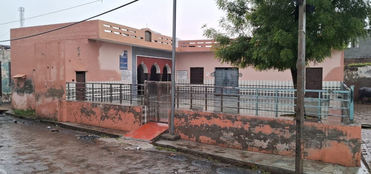 गांव चांग की धर्मशाला। 