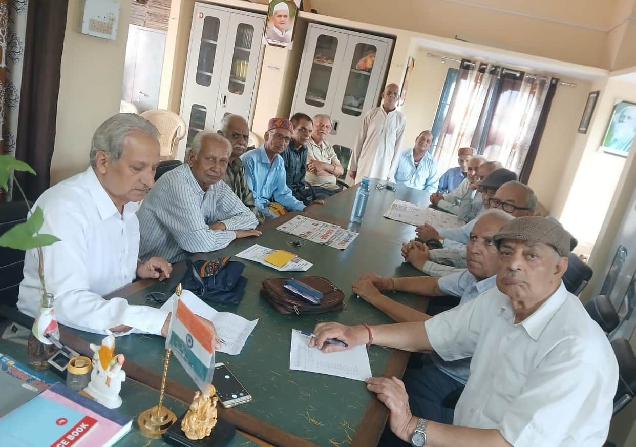 Pensioners expressed resentment over not receiving financial benefits.
