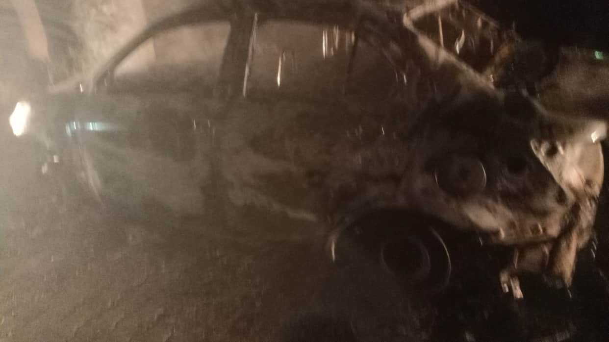 Fire breaks out in moving car; driver jumps out to save his life