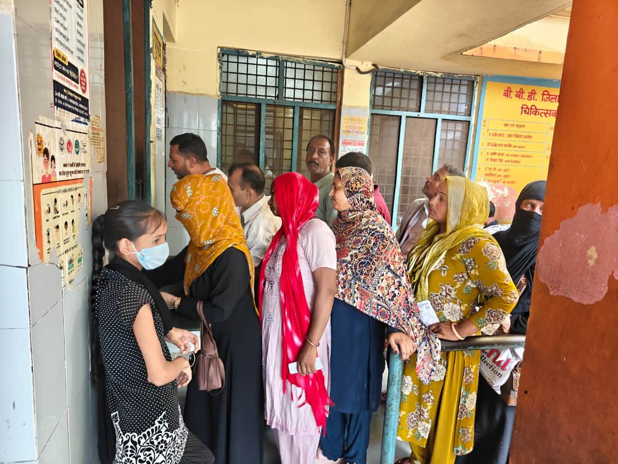 The outbreak of fever is on the rise amidst rain and humidity.