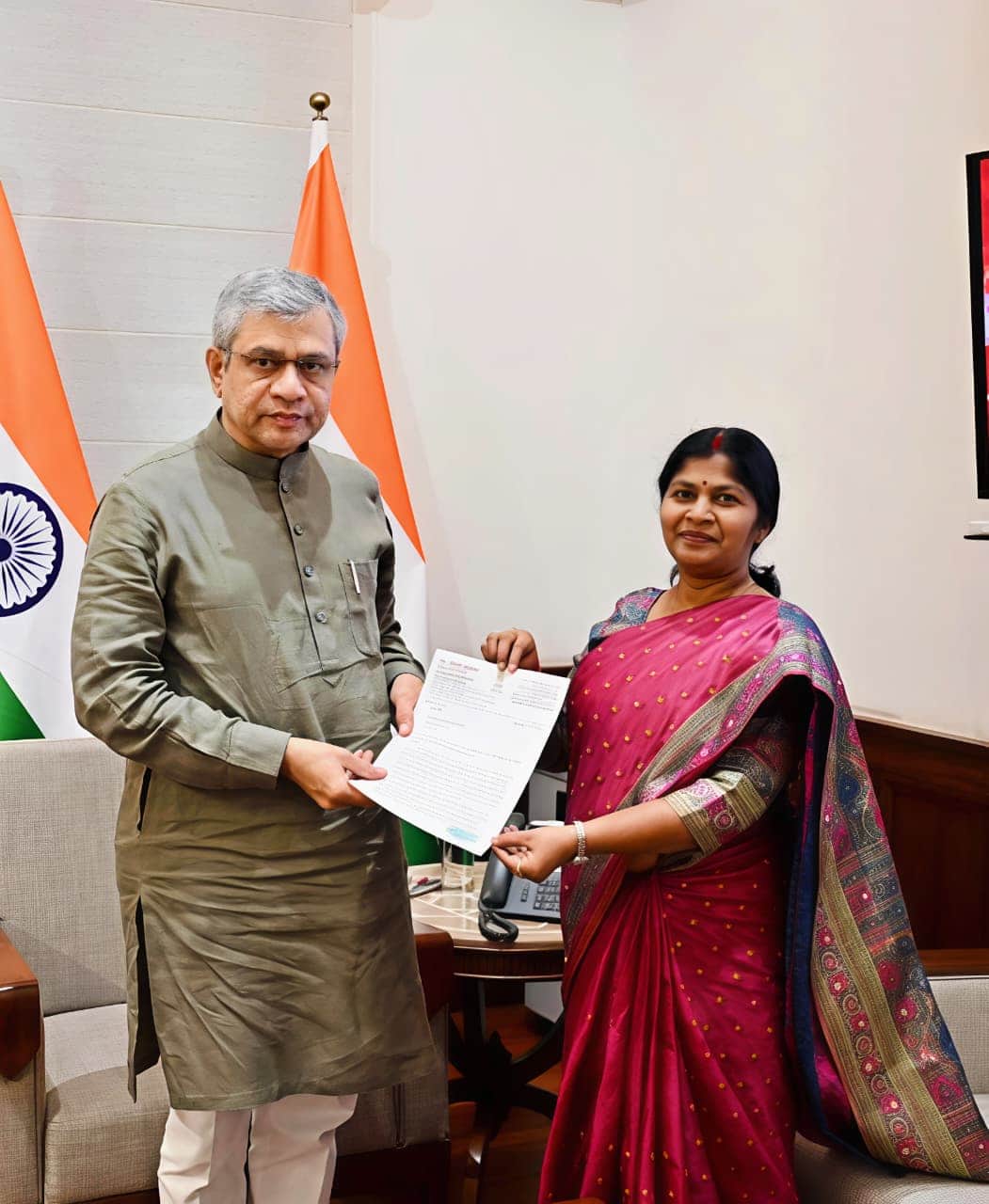 Letter submitted to the Railway Minister regarding stoppages for express trains.