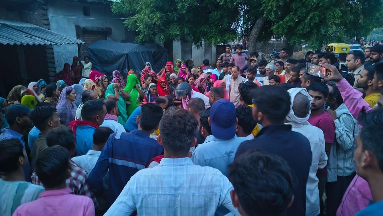 Family members adamant on the demand to demolish the accused's houses with bulldozers