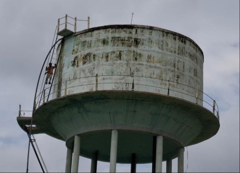 uttar-pradesh-tank-tower-protest-public-grievances-administration