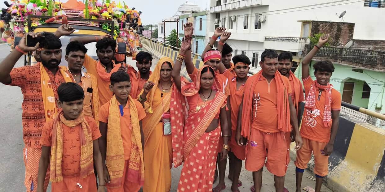 Five thousand devotees performed Abhishek at Shivdwar Dham.