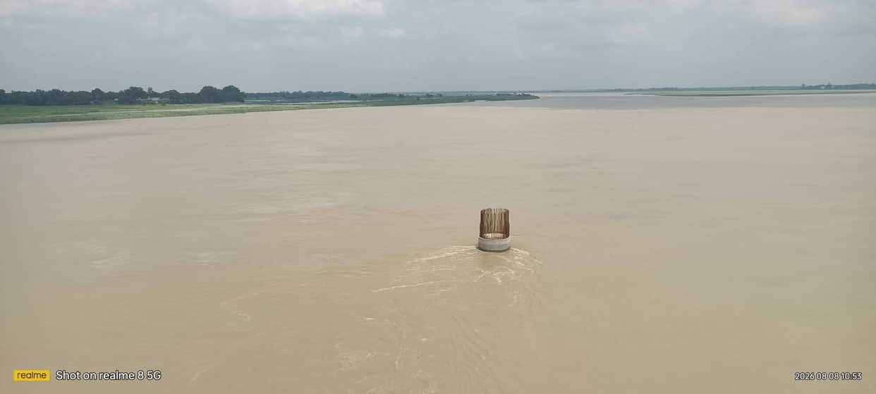 Saryu River nears danger mark in Bhagalpur.