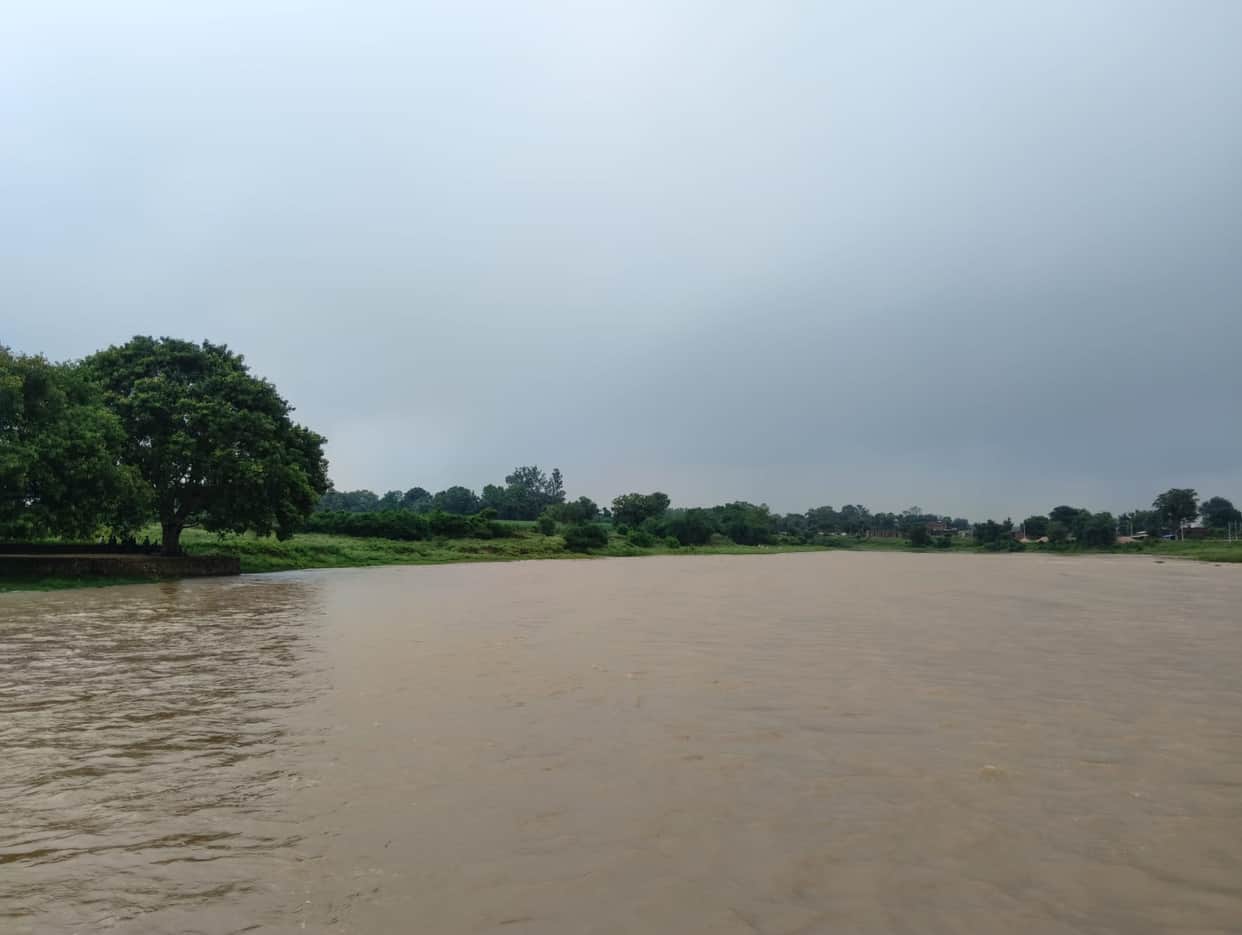 Two gates of Adva Dam opened; 2,800 cusecs of water released.