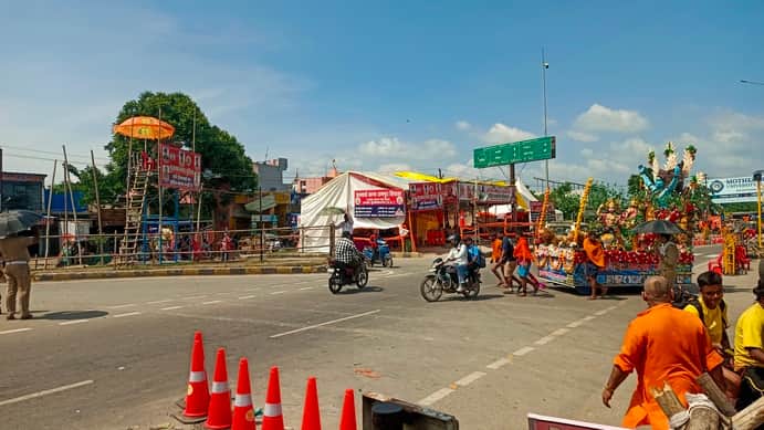 The route for the 'Dak Kanwar' has been diverted; the procession will pass via the Peenna Bypass and Rampur Tiraha.
