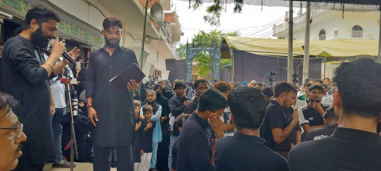 Kandari resonated with the mourning processions of the *anjumans* and the chants of "Ya Ali Maula."