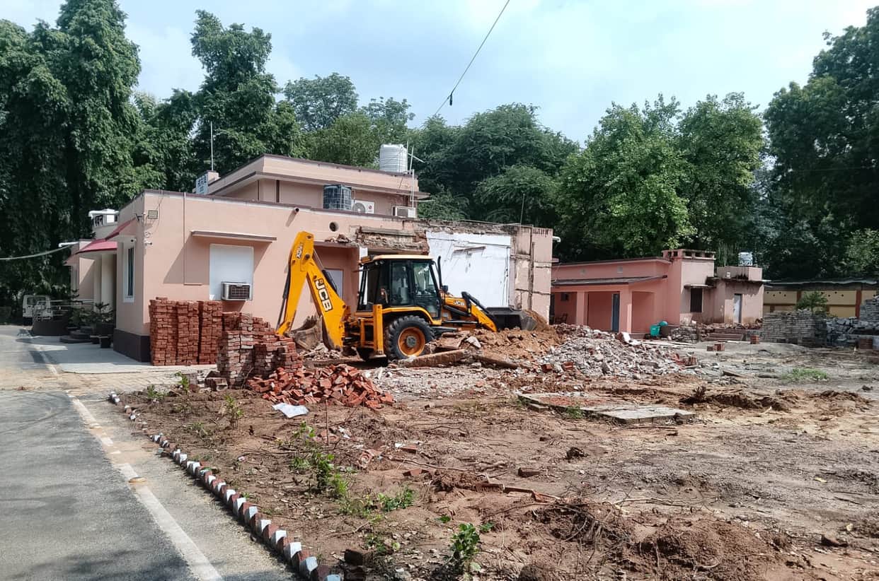 Two VIP rooms and a meeting hall will be constructed in the inspection house.
