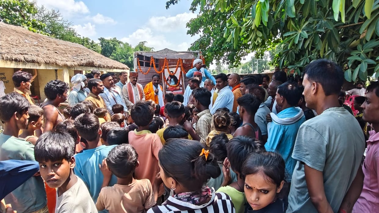 Kalash Yatra taken out on Sant Ravidas Jayanti
