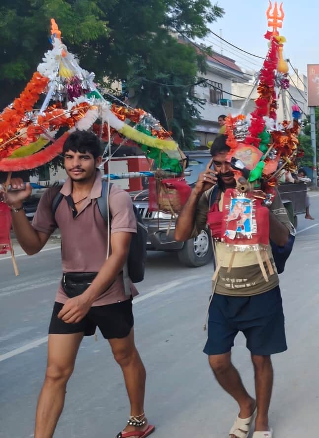 The city became immersed in devotion to Shiva; chants of 'Har Har Mahadev' echoed all around.