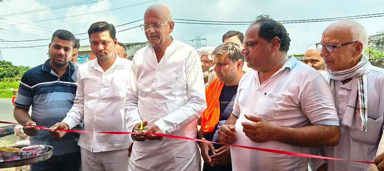 SP MLA inaugurated the Kanwar service camp.