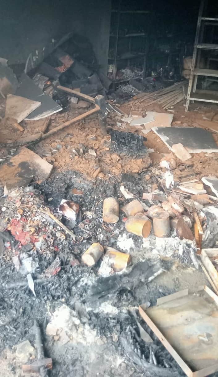 Fire breaks out in a hardware store in Sandwa, goods worth Rs 25 lakh gutted in ashes
