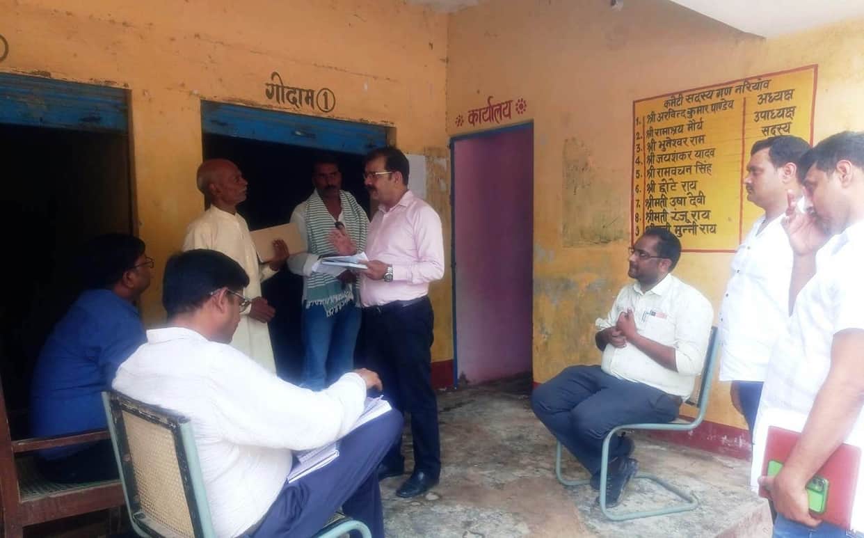 Director of Agriculture conducts surprise inspection of fertilizer shops in Zamania.
