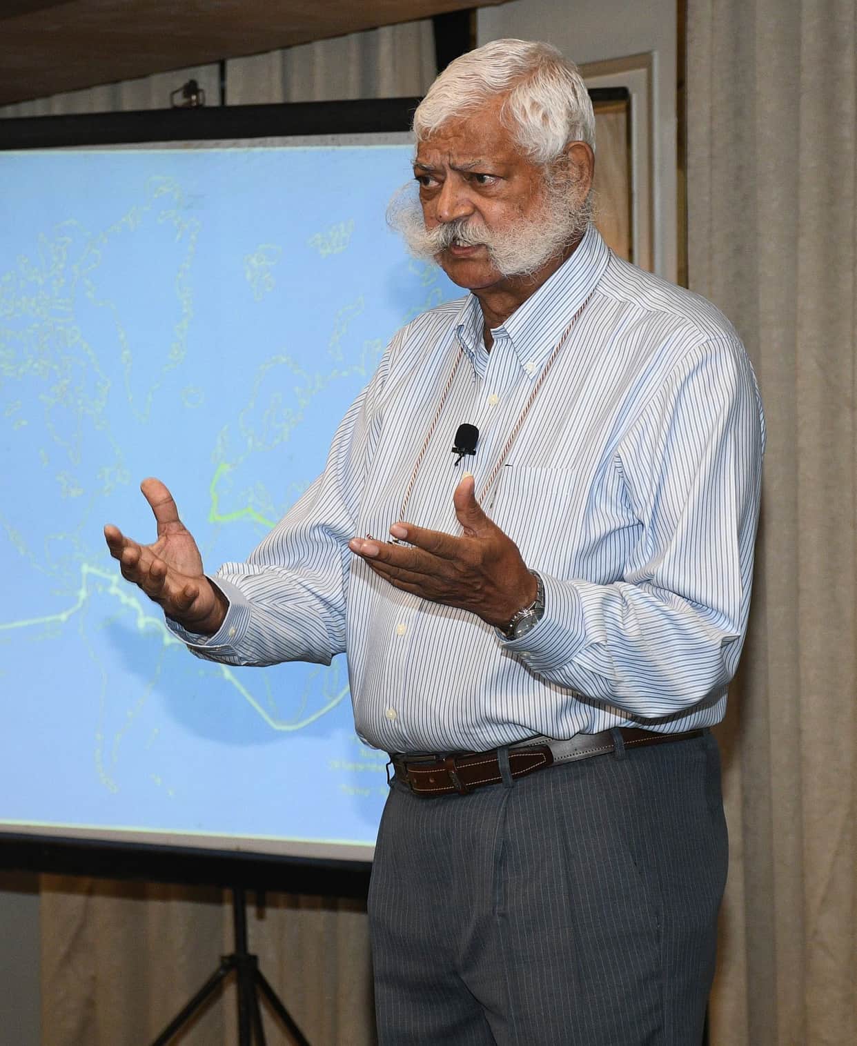 Despite having only one leg, Major AK Singh circumnavigated the globe by boat.