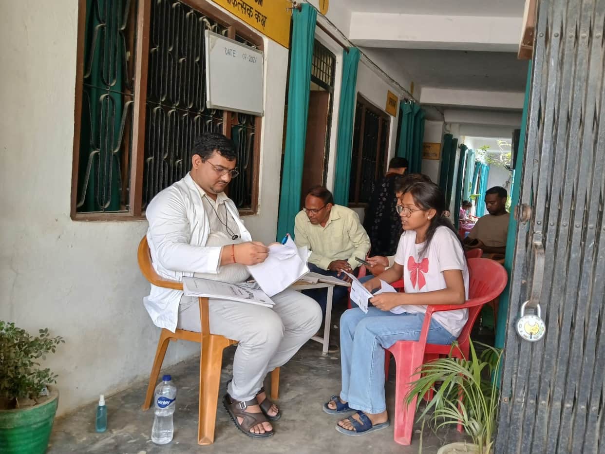 312 out of 1814 patients have a fever