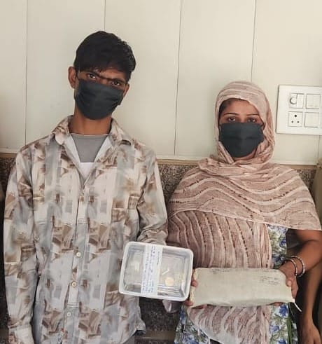 साहिबाबाद पुलिस ने गिरफ्तार किए दिल्ली एनसीआर क्षेत्र में टप्पेबाजी करने वाले दंपति। पुलिस
