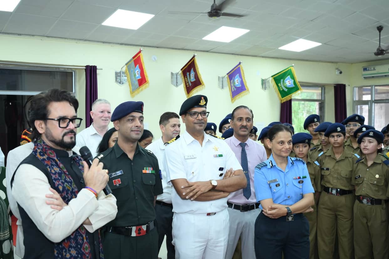 Students should connect with new people and expand their knowledge: Anurag
