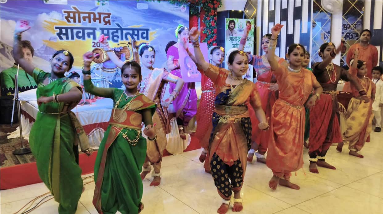 Classical music flowed during the Sawan festival, artists enthralled the audience