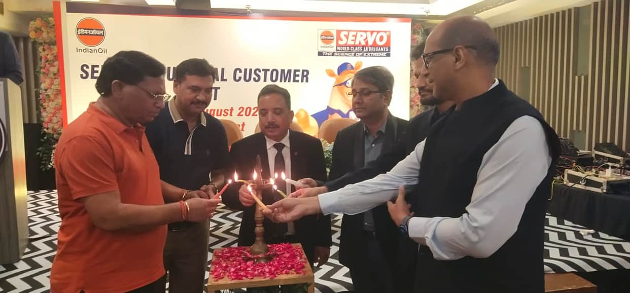Held discussions to reduce production costs and increase profits.