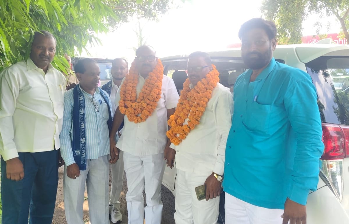 'डबल इंजन' की सरकार पूरी तरह विफल, युवा और किसान बदहाली के कगार पर: विश्वनाथ