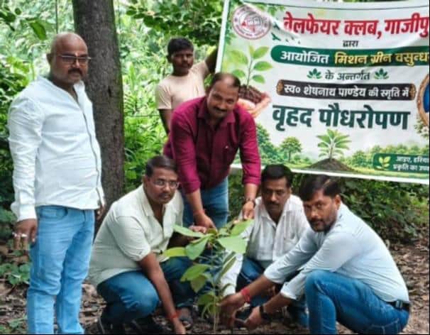 Took a collective pledge to keep the Earth green.