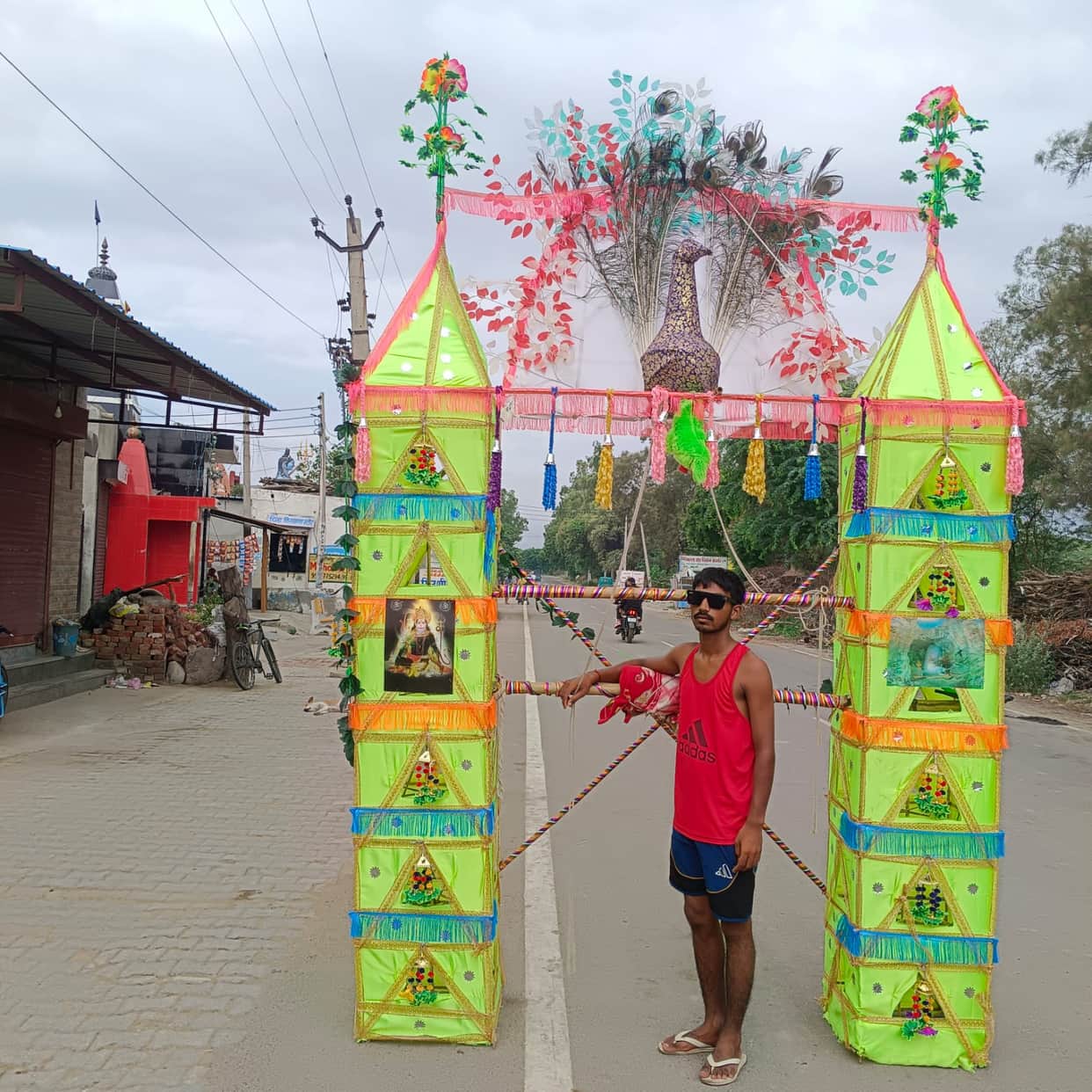 Suraj Kirad, returning with a 15-foot-tall Kanwar, will reach Khodma village today.