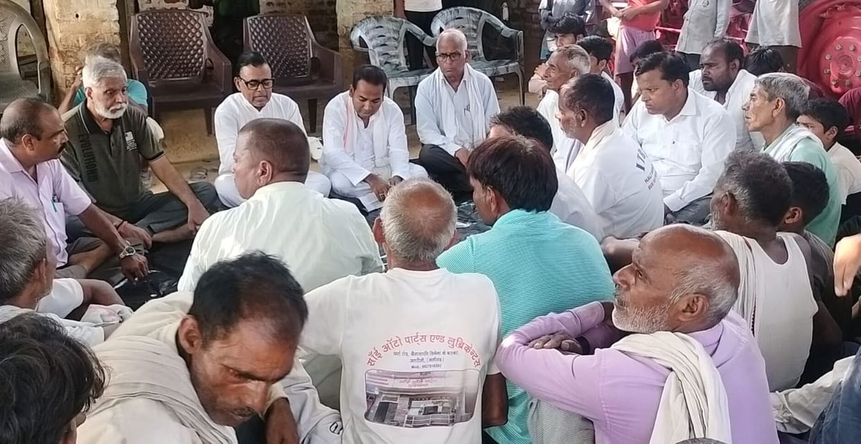 Villagers demanded the installation of an Ambedkar statue.