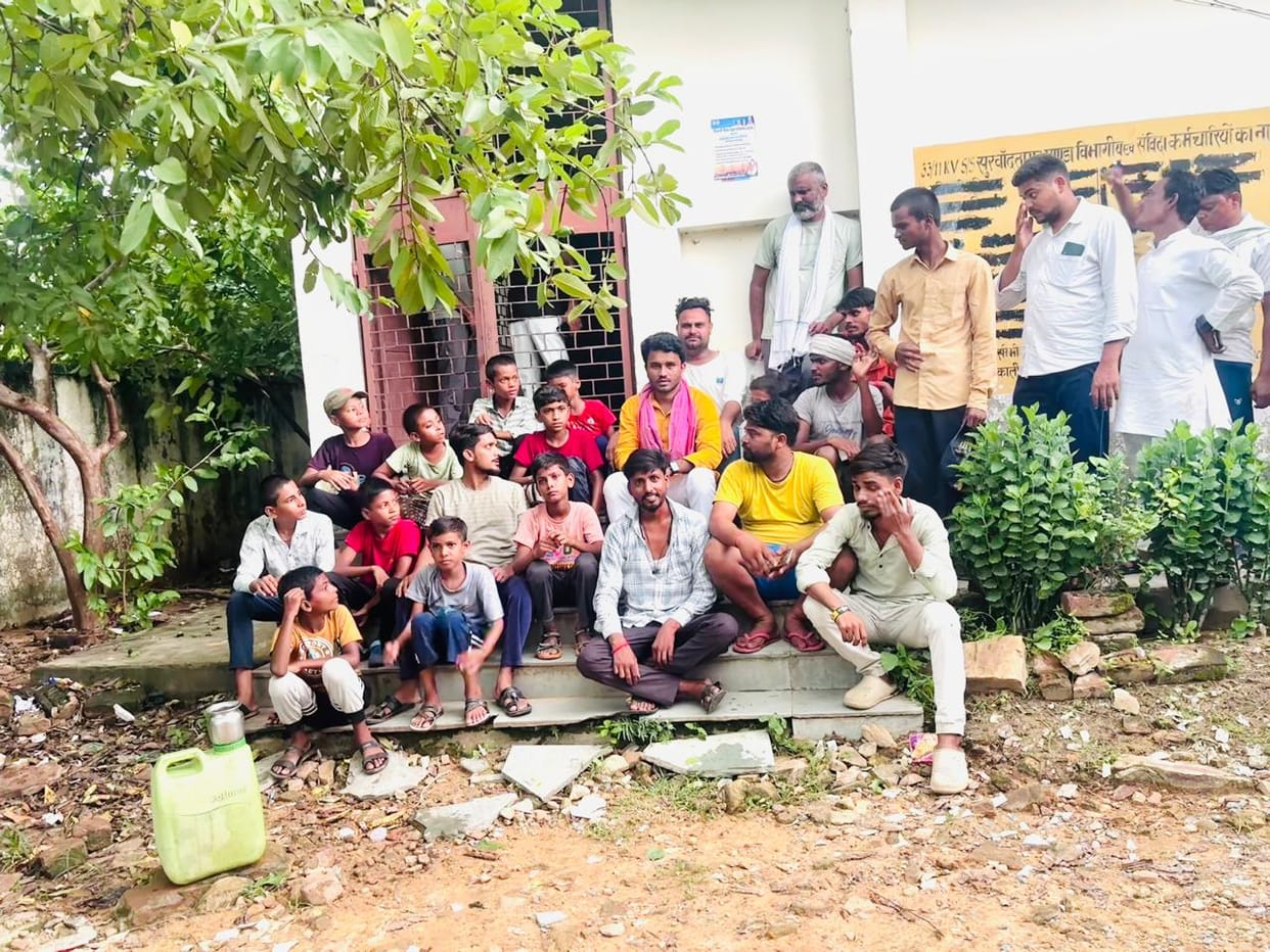 Transformer burnt out for a month; villagers gheraoed the power substation