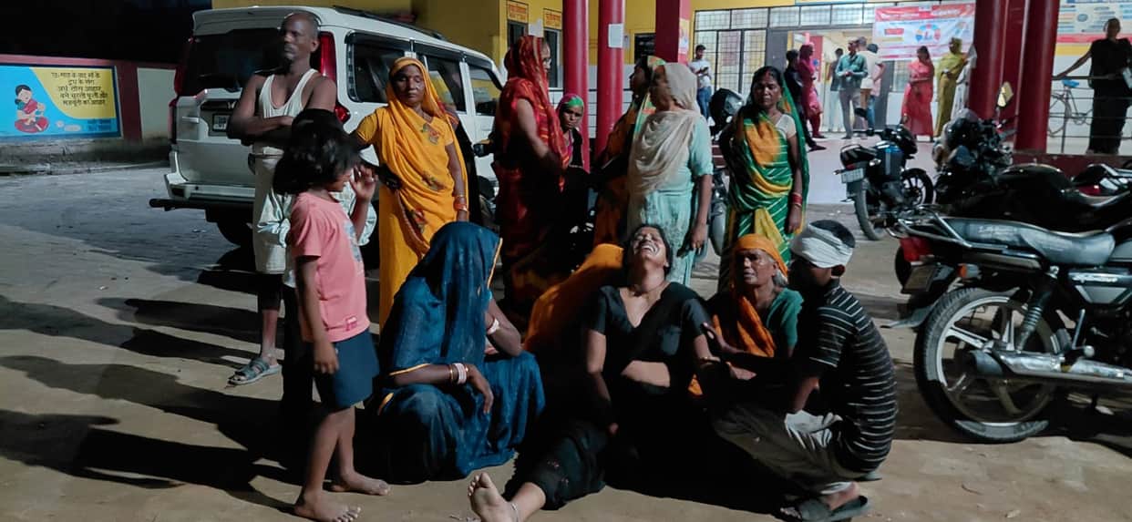 A young man was killed by an axe attack due to an old rivalry.
