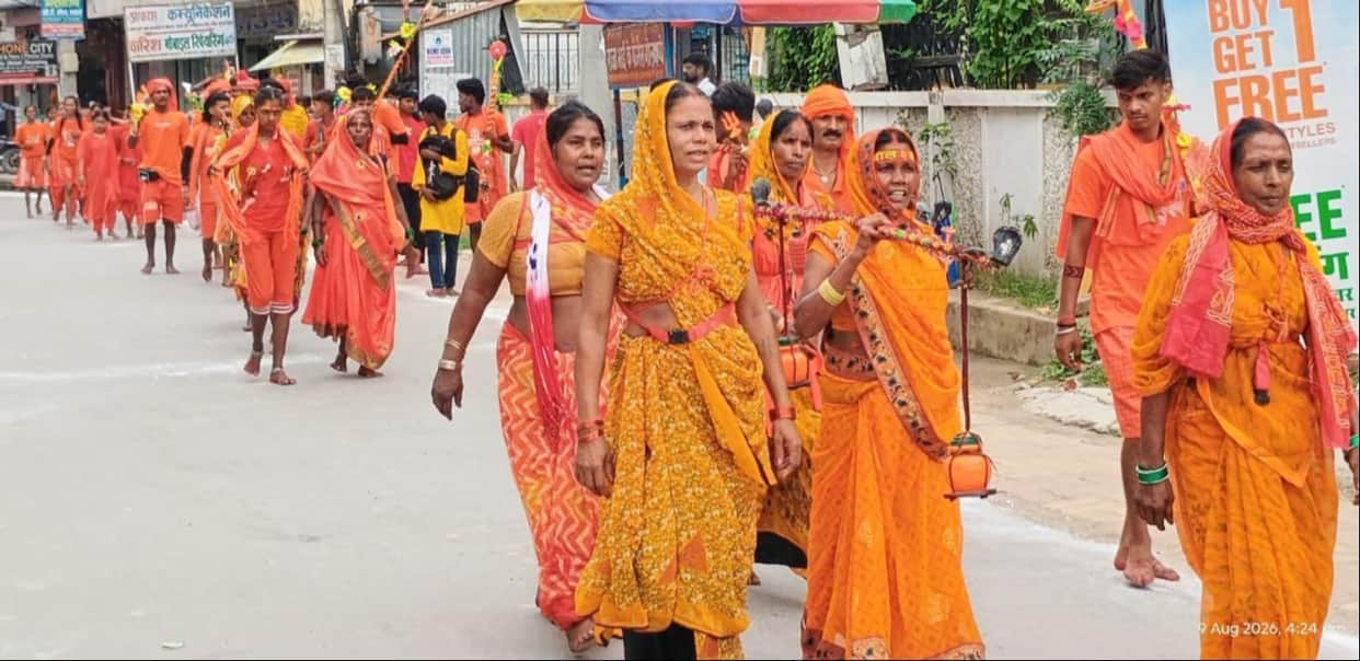 A 35-kilometer journey barefoot with a Kanwar on the shoulder, devotees chant Har Har Mahadev
