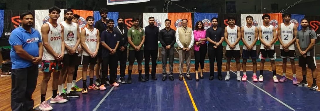 नोएडा इंडोर स्टेडियम में हुआ बॉस्केटबॉल टूर्नामेंट