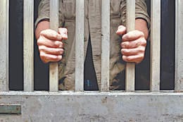 Aligarh News: भाजपा नेता संग ब्लैकमेलिंग में दंपती गिरफ्तार, अधिवक्ता ने दी थी आईडी