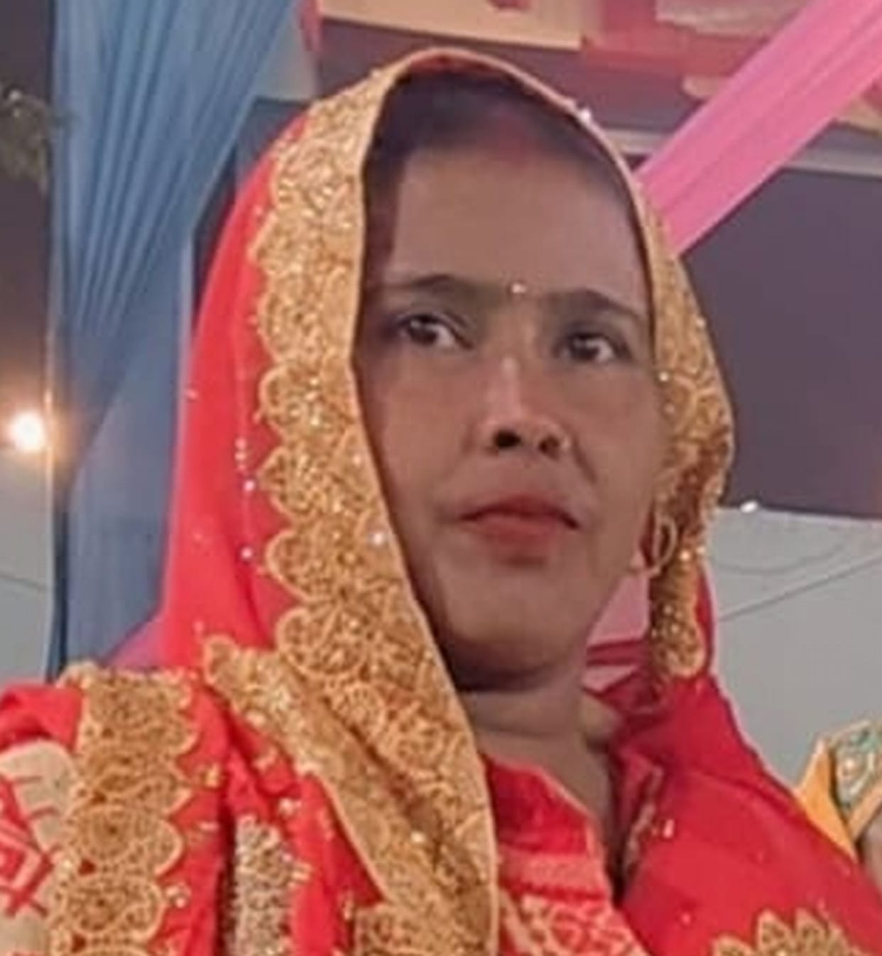 Woman dies under suspicious circumstances in Barayamkheda village.