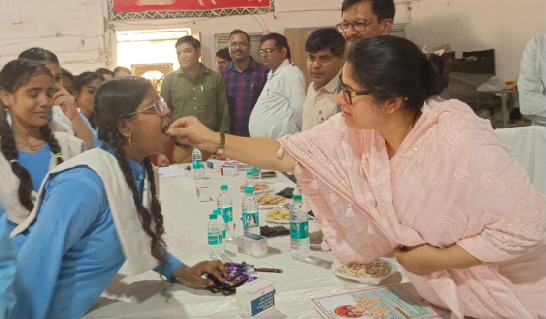 Female students administered deworming medicine on Deworming Day