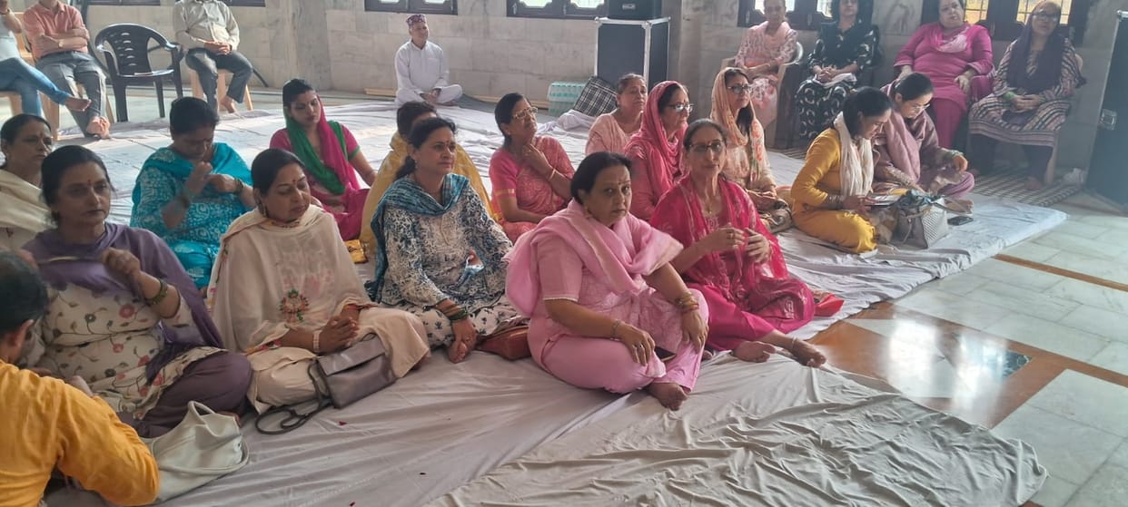 Rudra Puja at Vishwakarma Temple; atmosphere filled with devotion.