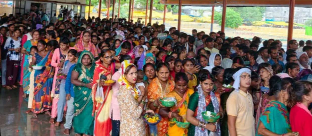 Shivalayas resounded with chants hailing Lord Shiva