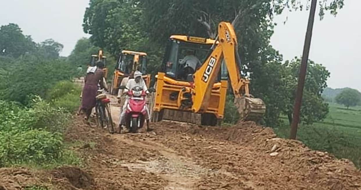 Construction of the Kishanpur-Raipur Bhasraul road begins; 50 villages to benefit.