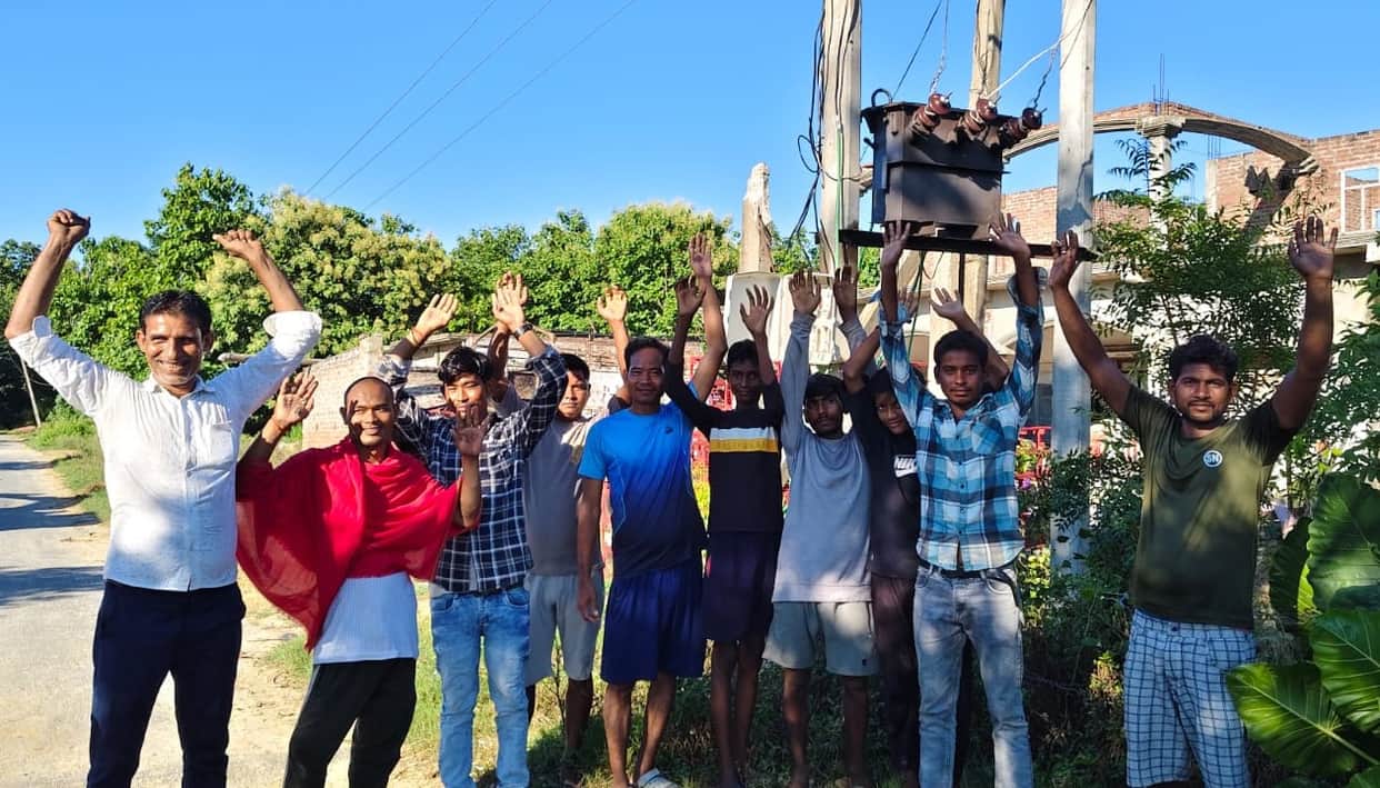 Power outage in villages along the Nepal border for four days; villagers protest