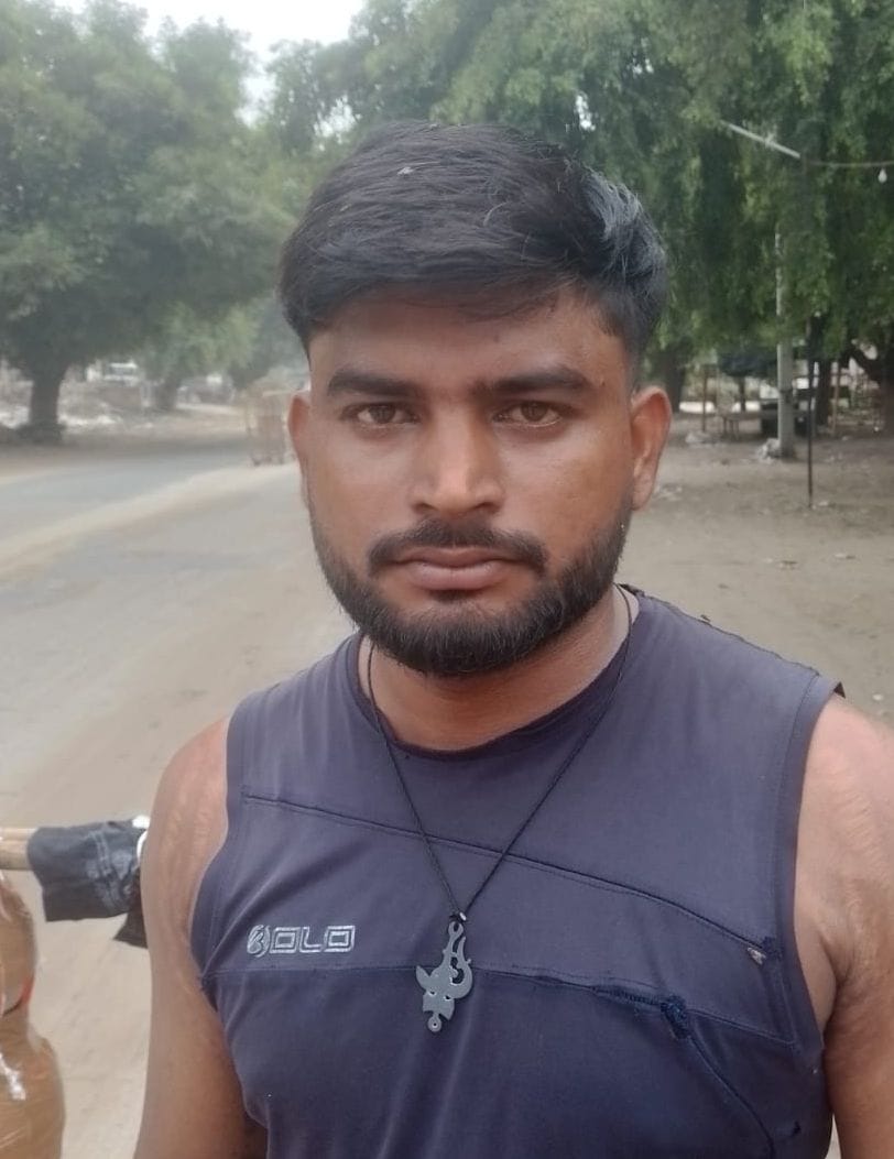 फोटो 28- टिंकू, कांवड़िया ।स्रोत संवाद