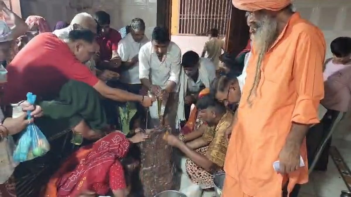 Mahendragarh-Narnaul News: बाघोत धाम में गंगाजल से हुआ शिवलिंग का अभिषेक
