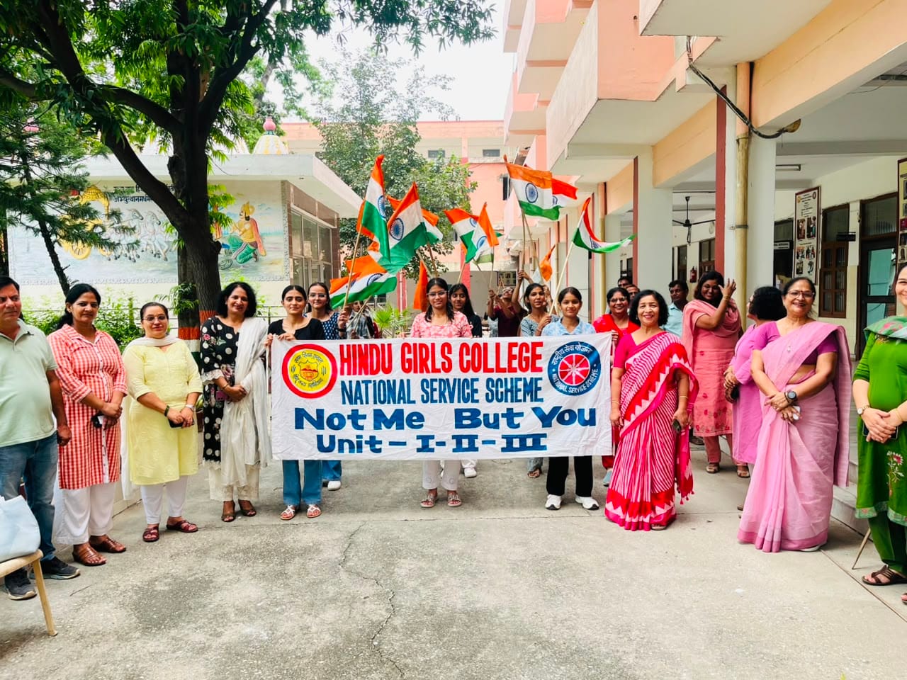 फोटो : सोनीपत के हिंदू कन्या महाविद्यालय में हर घर तिरंगा अभियान के दौरान आयोजित कार्यक्रम में
