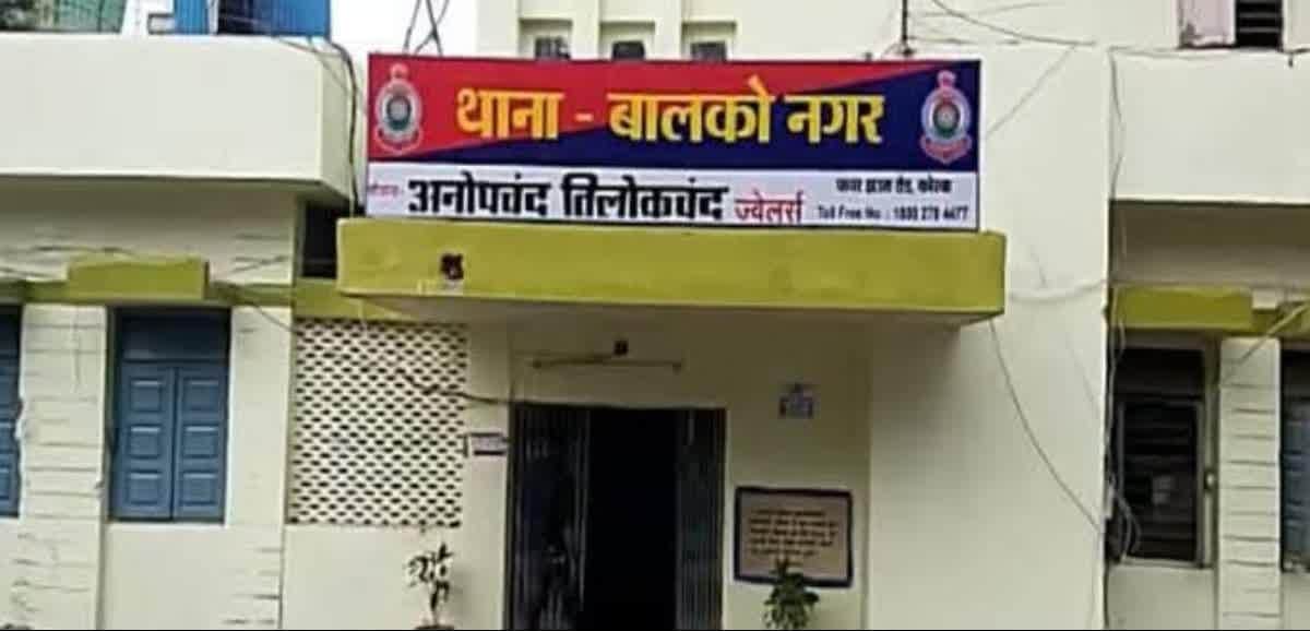 Got Loan Sanctioned, Cheated Lakhs in the Name of Closing it. Finance Employee Accused in Three Cases, Also Co